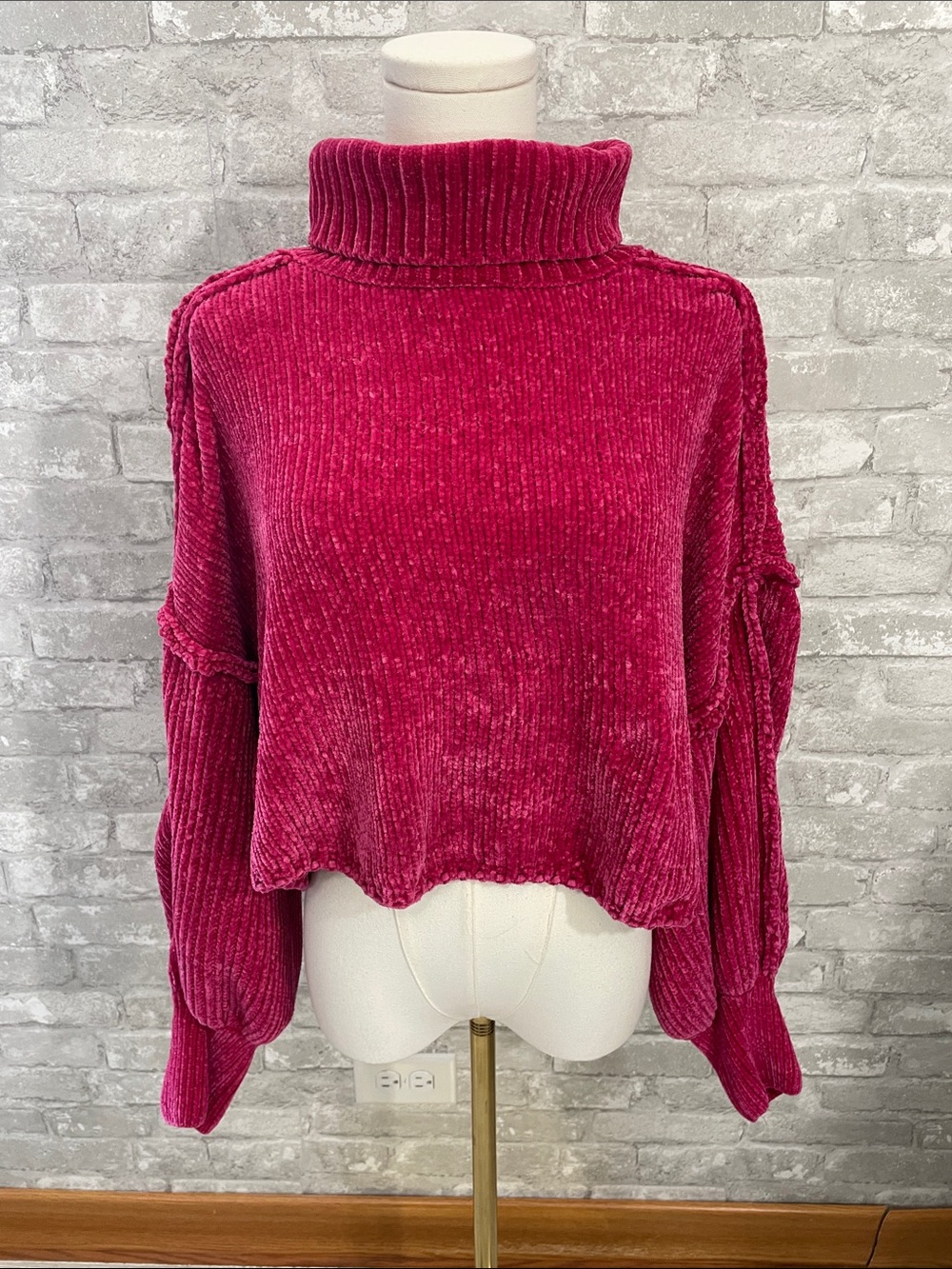 Altar'd State Chenille Turtleneck Sweater - Fuchsia